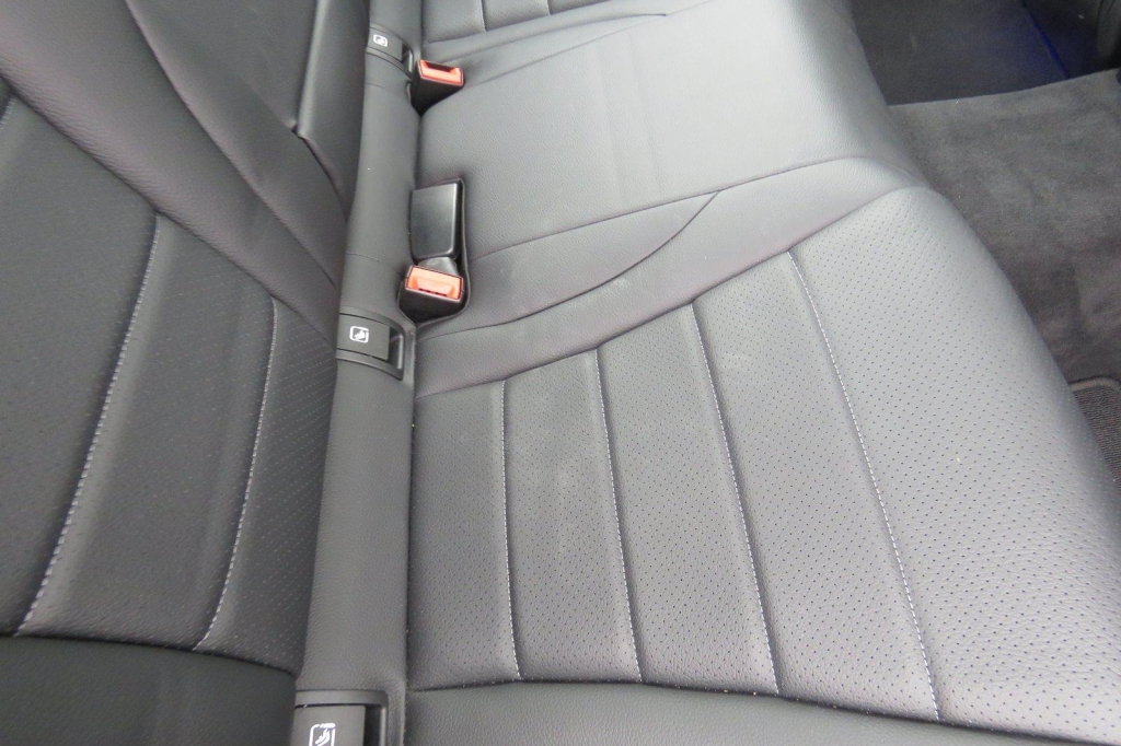 Mercedes-AMG C-Klasse 2019 фото 13