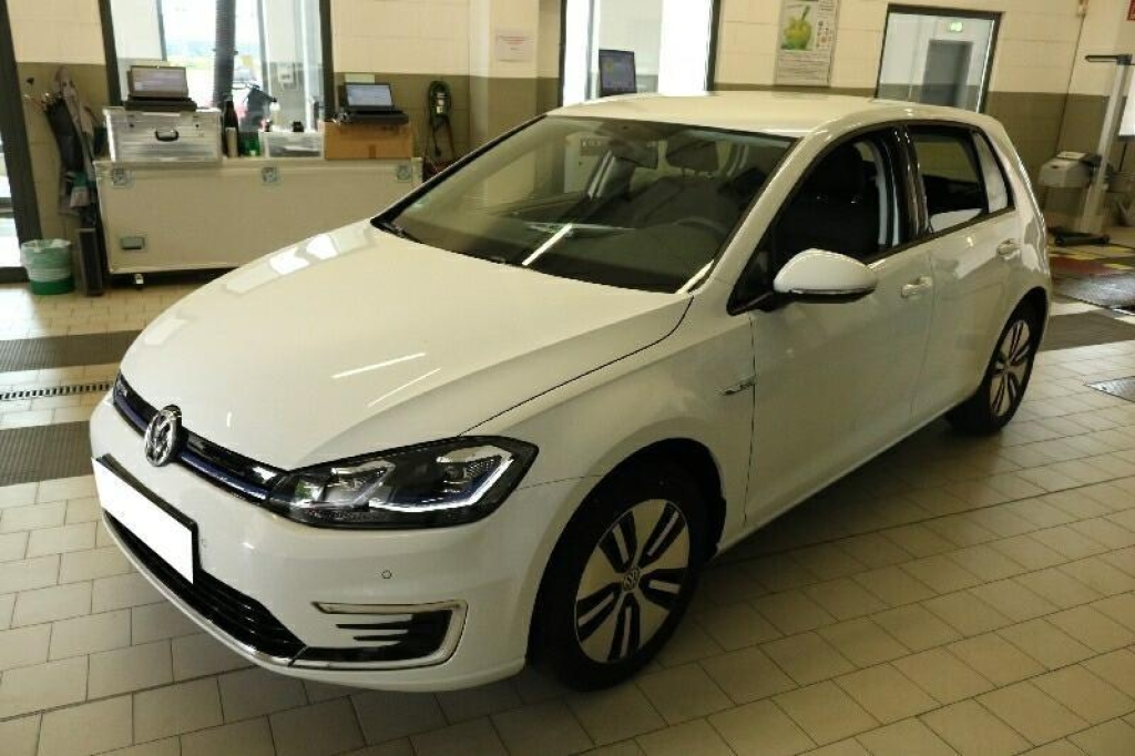 Volkswagen Golf 2020 photo 4