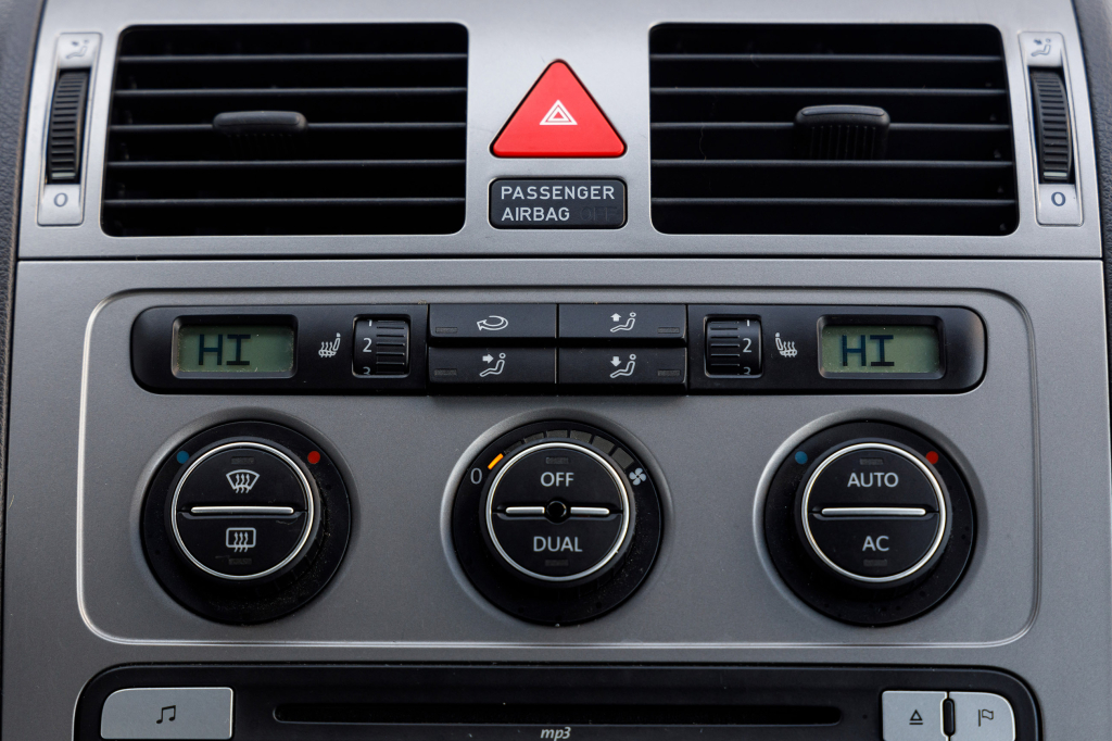 Volkswagen Touran фото 17