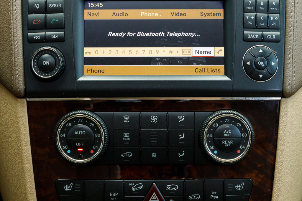 Mercedes-Benz GL 350 Bluetec 2011 фото 18