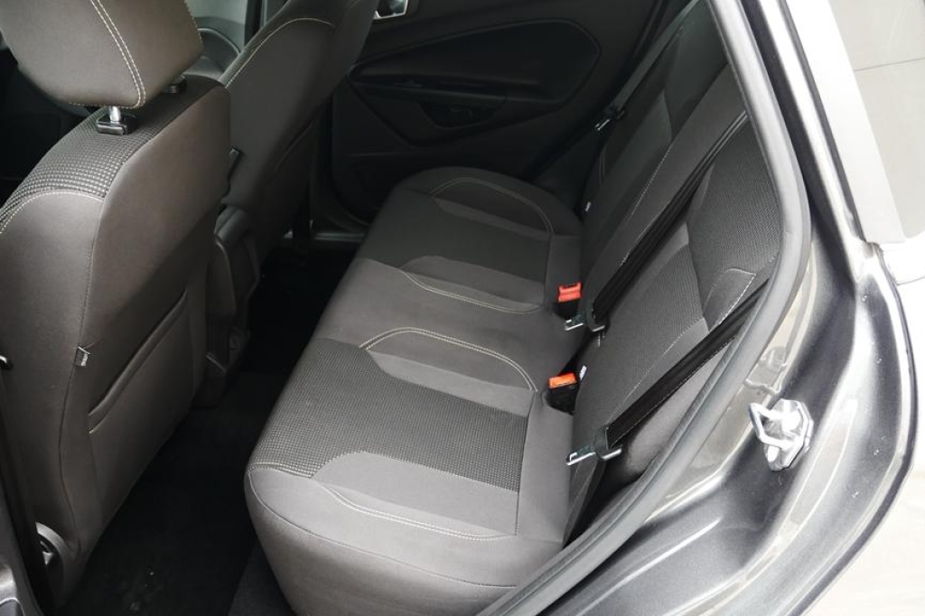 Ford Fiesta 2016 photo 6