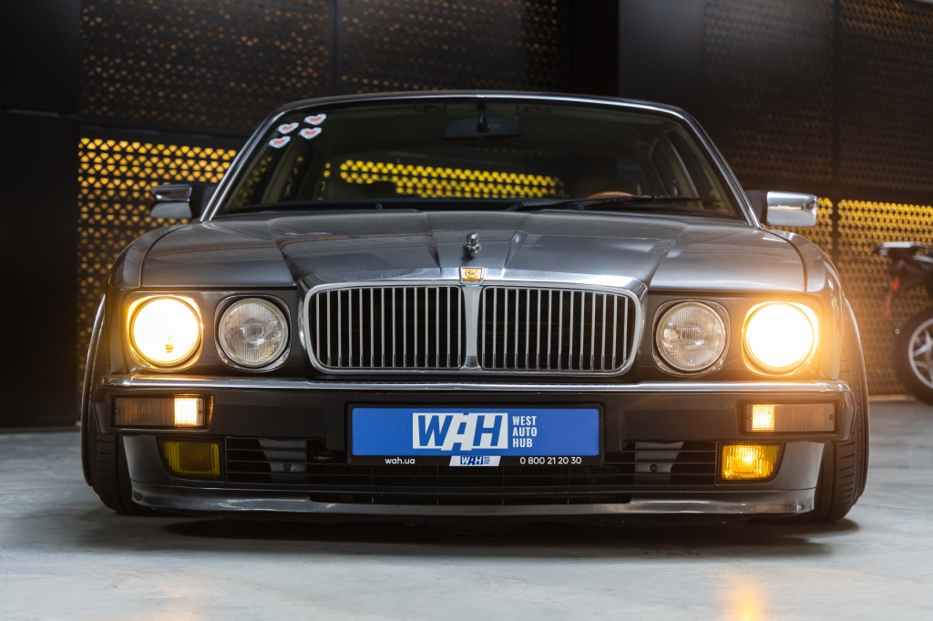 Jaguar XJ 1993 фото 4