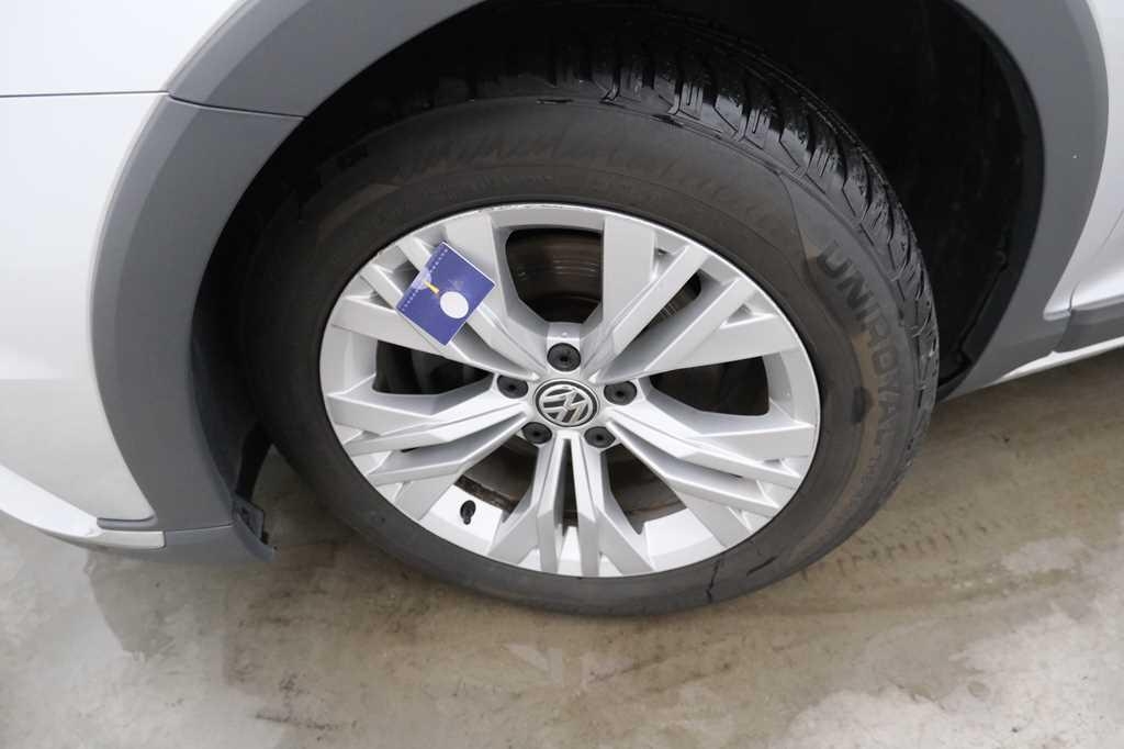 Volkswagen Passat Alltrack 2016 photo 24