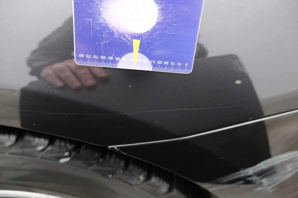 BMW 5 Series 2017 фото 26