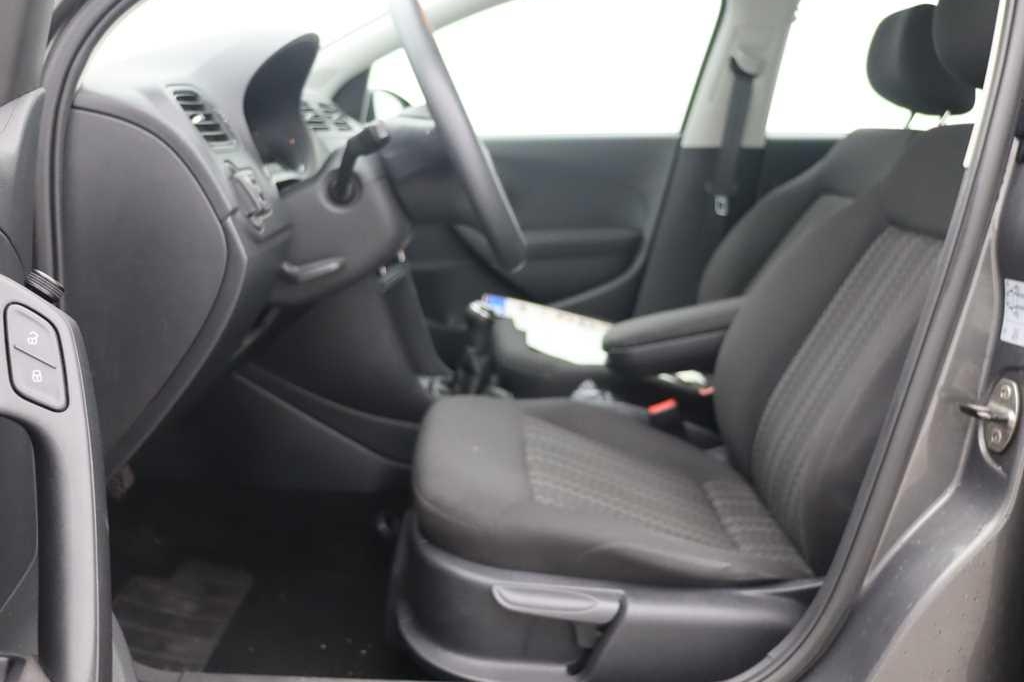 Volkswagen Polo 2016 фото 6