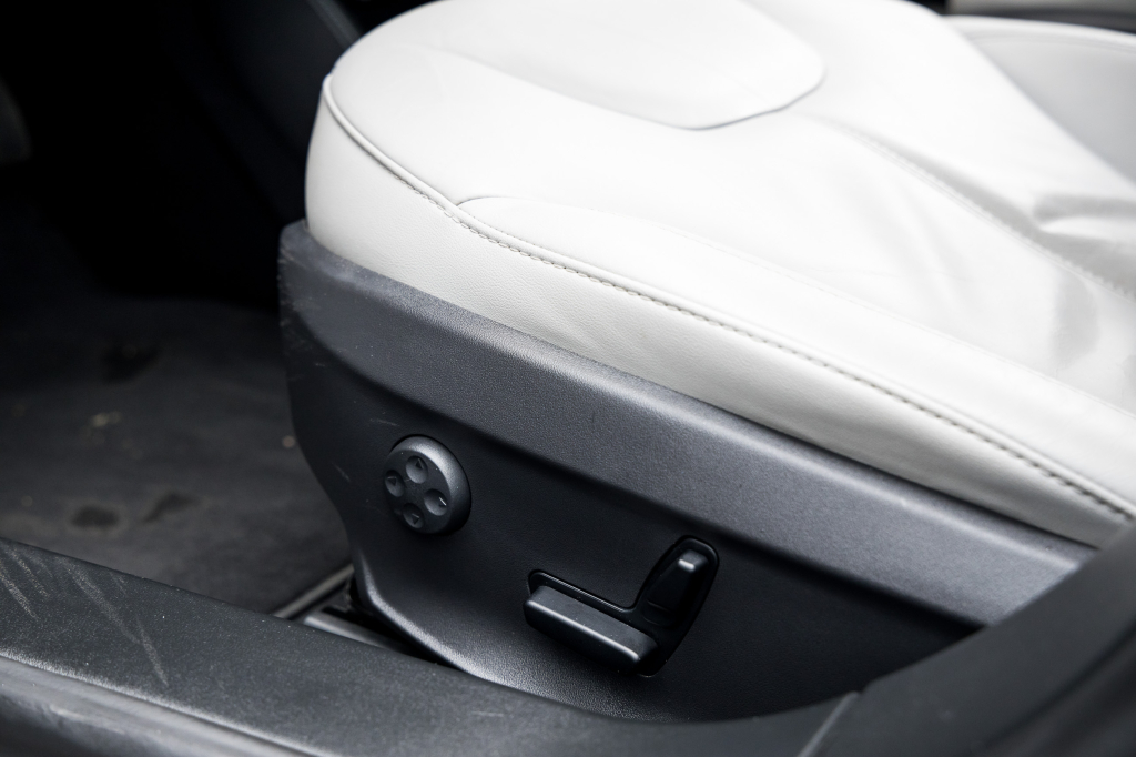 Tesla Model S 70D 2014 фото 19