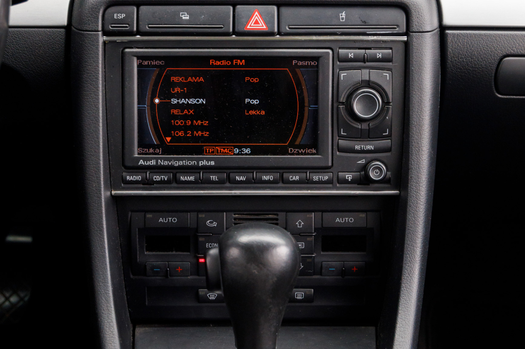 Audi A4 2005 фото 15