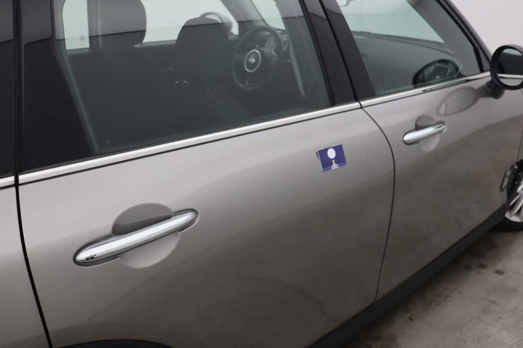 MINI One Clubman 2017 photo 27