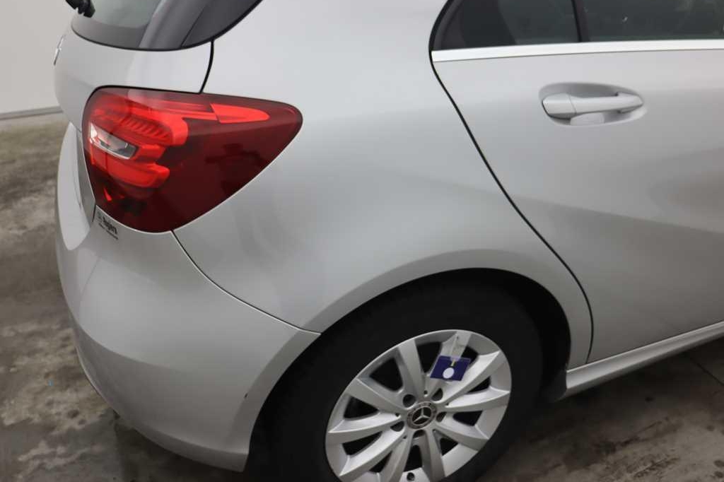Mercedes-Benz A-Klasse 2017 photo 12