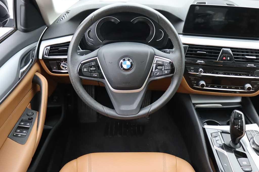 BMW 5er Touring 2017 photo 3