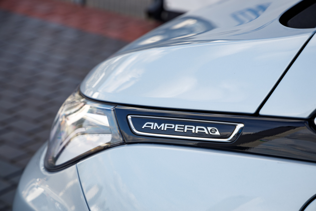 Opel Ampera-e 2018 фото 31