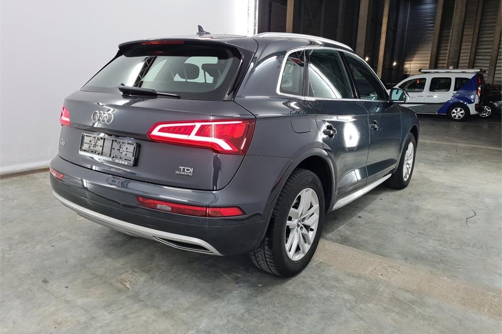 Audi Q5 2017 photo 5