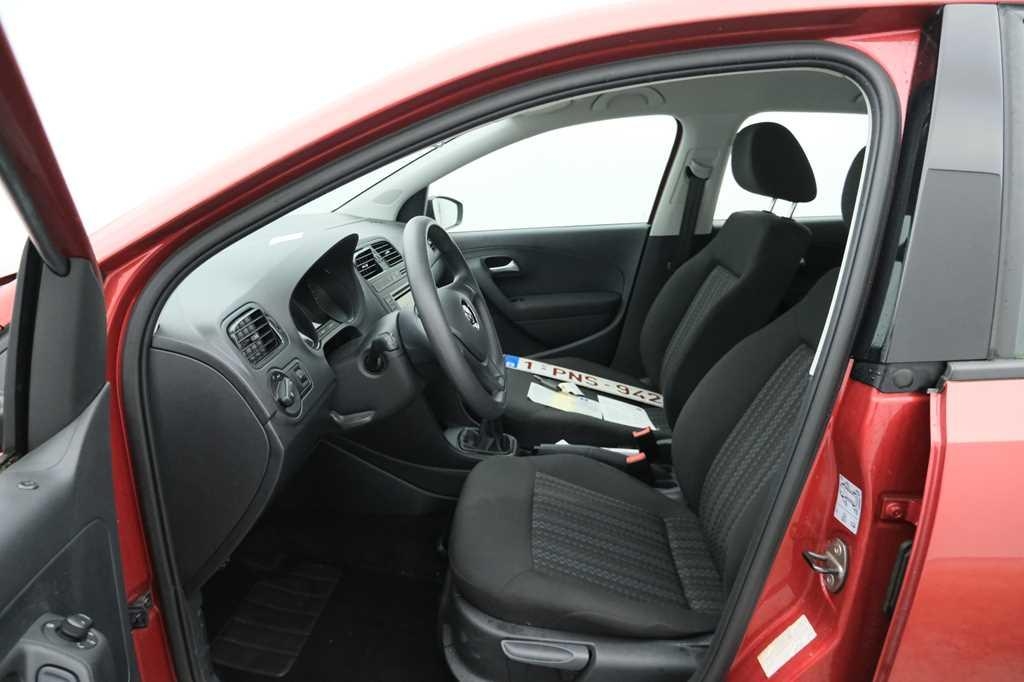 Volkswagen Polo 2016 photo 6