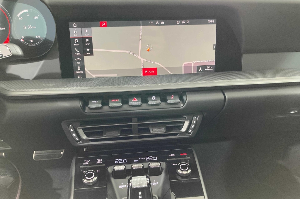 Porsche 992 2019 фото 8