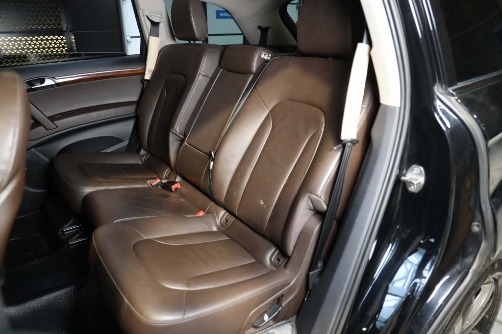 Audi Q7 2015 фото 44