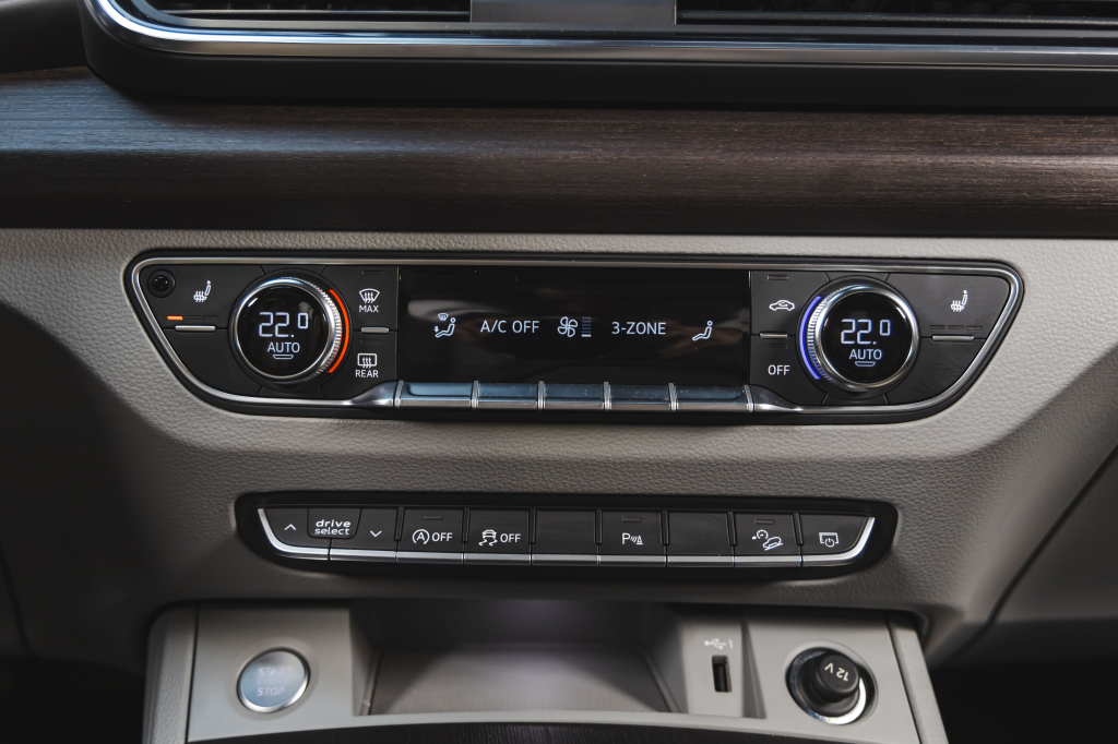 Audi Q5 2020 photo 31