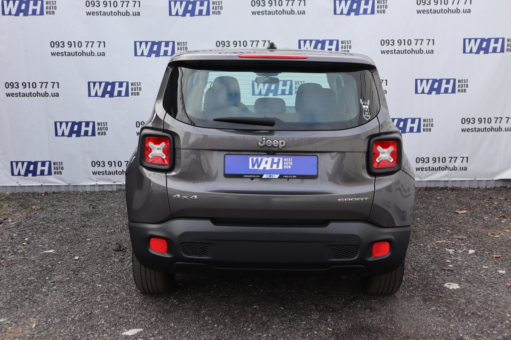 Jeep Renegade Sport 4x4 photo 4