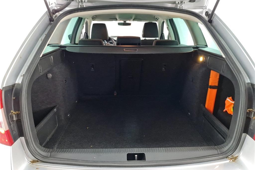 Skoda Octavia Combi 2017 photo 6