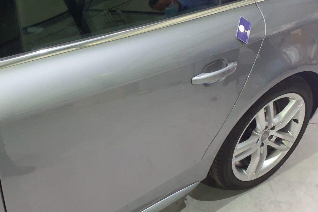 Audi A4 Avant 2015 photo 21