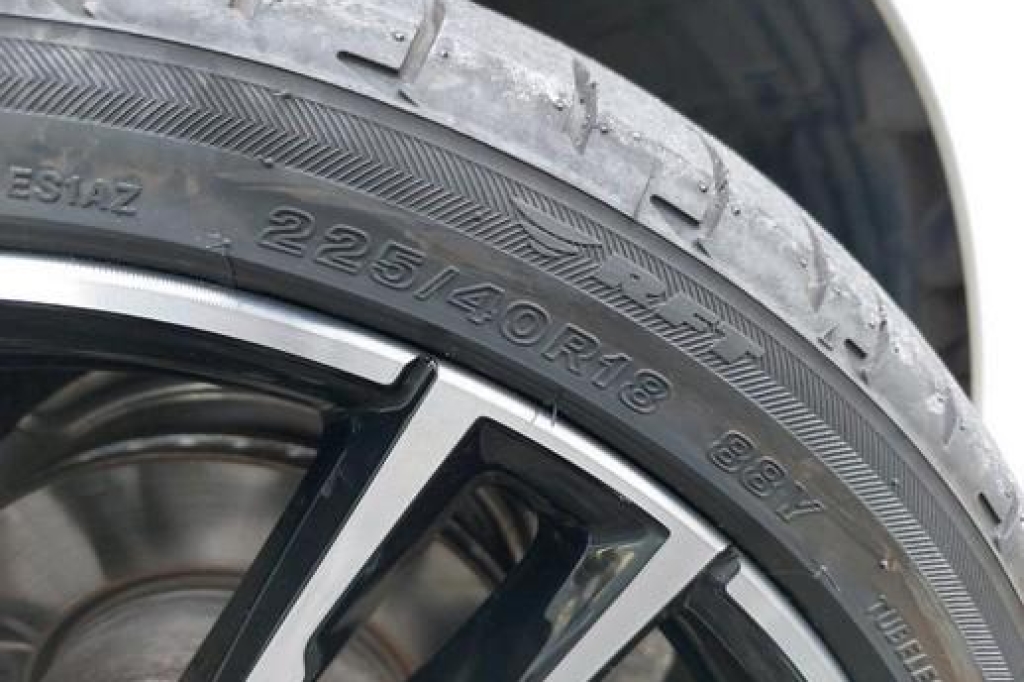 BMW 1er 2018 фото 8