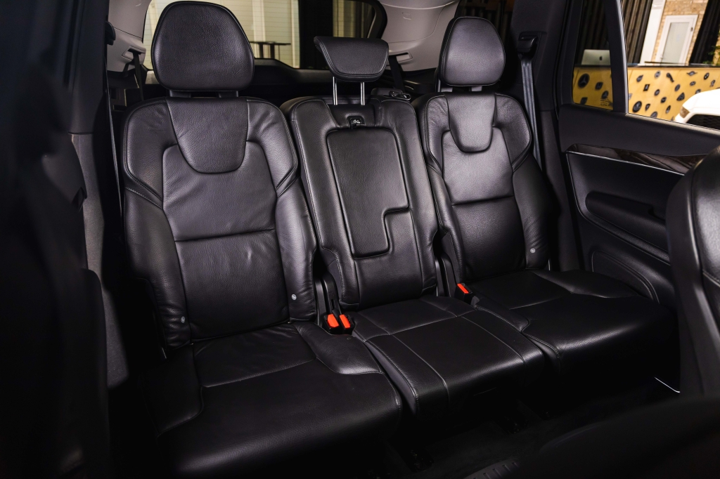 Volvo XC90 2018 фото 33