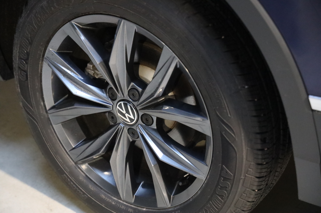 Volkswagen Tiguan 2021 photo 19