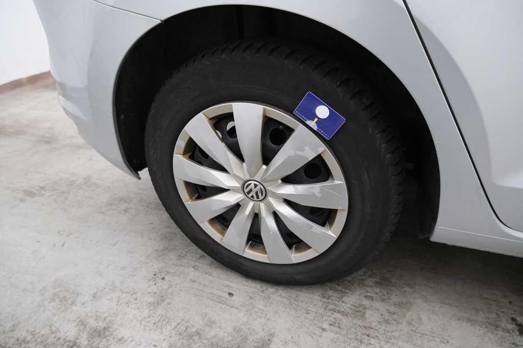 Volkswagen Touran 2018 фото 33