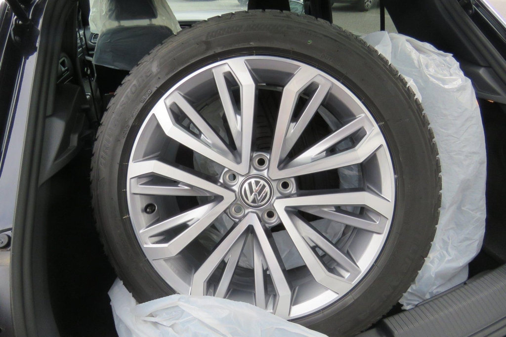 Volkswagen T-Roc 2019 фото 1