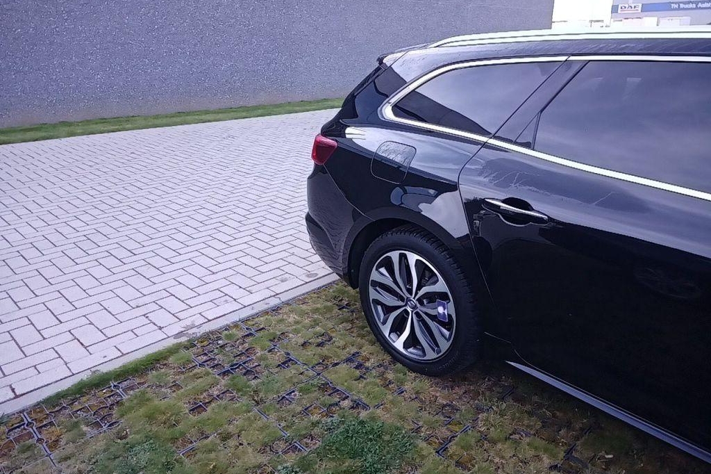 Renault Talisman Grand tour 2016 фото 8