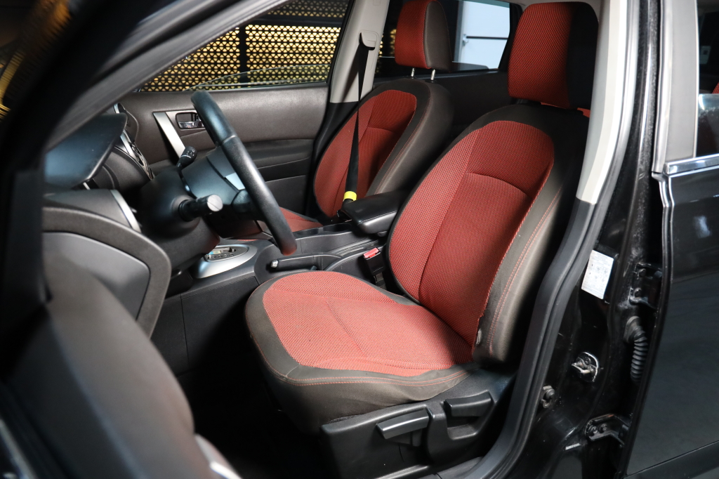 Nissan Qashqai 2008 photo 19