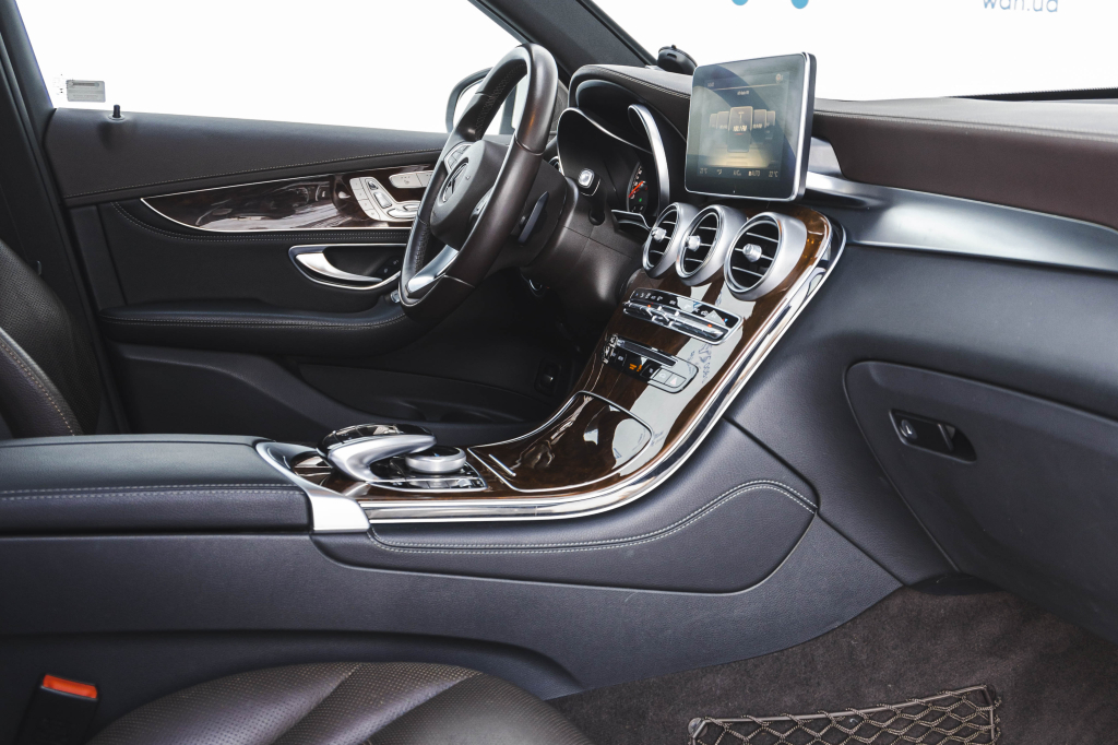 Mercedes-Benz GLC-Class GLC300 2016 фото 19