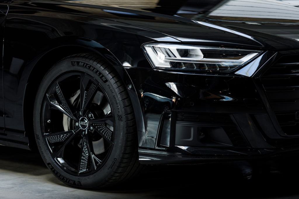 Audi A8 2020 photo 12