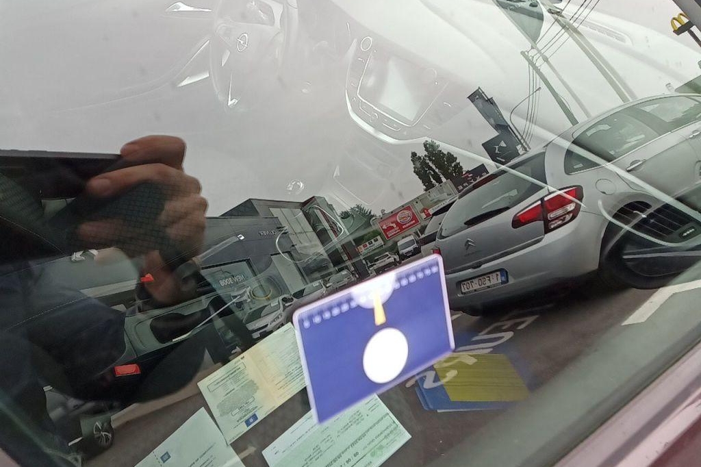 Opel Astra Sports Tourer 2017 фото 10