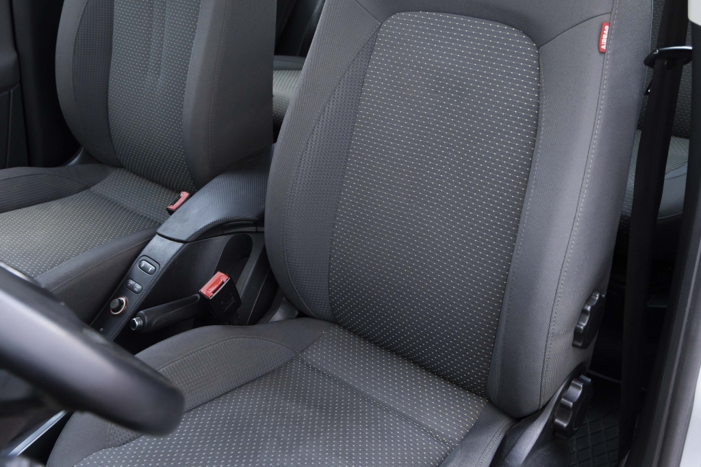 SEAT Toledo 2006 photo 12