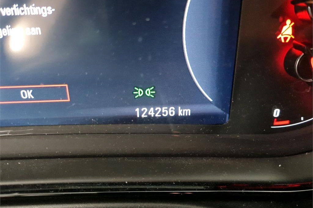 Opel Insignia Sports Tourer 2017 photo 4