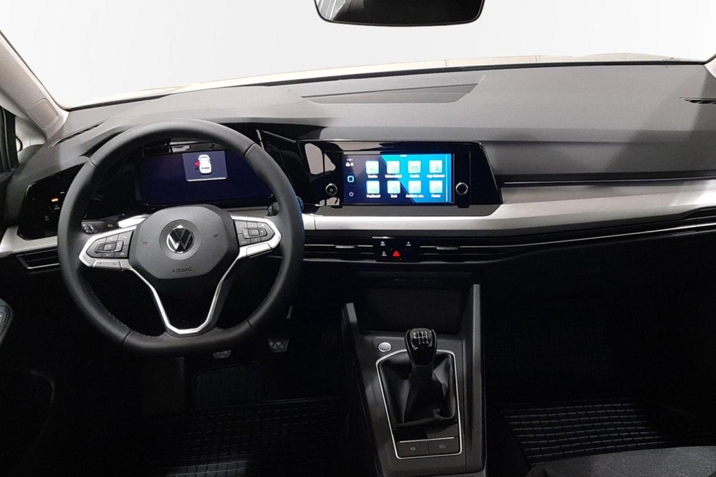 Volkswagen Golf 2021 фото 2