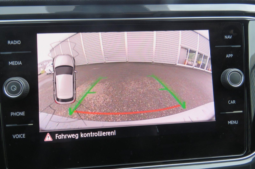 Volkswagen T-Roc 2019 photo 7