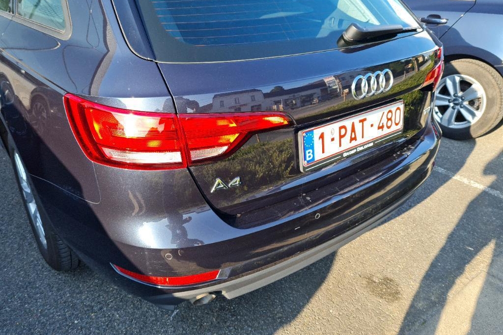 Audi A4 Avant 2016 фото 20