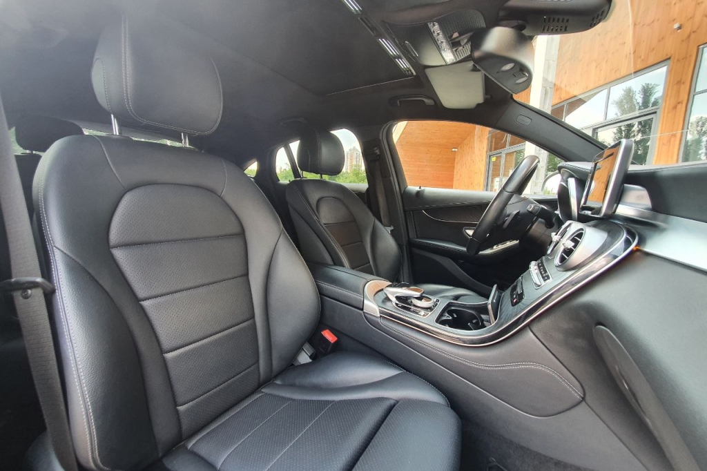 Mercedes-Benz GLC 250 2017 photo 12