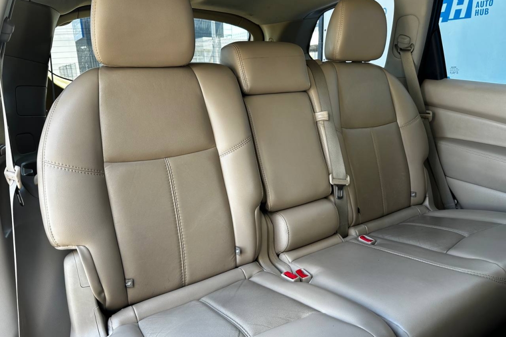Nissan Pathfinder 2015 фото 25