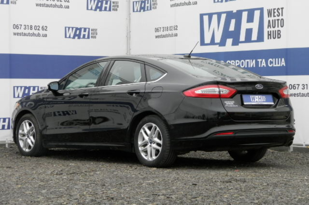 Ford Fusion SE 2016 фото 13