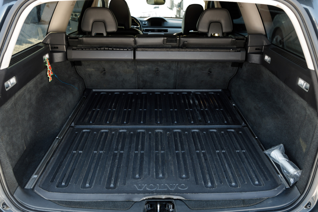 Volvo V70 D4 AWD фото 29