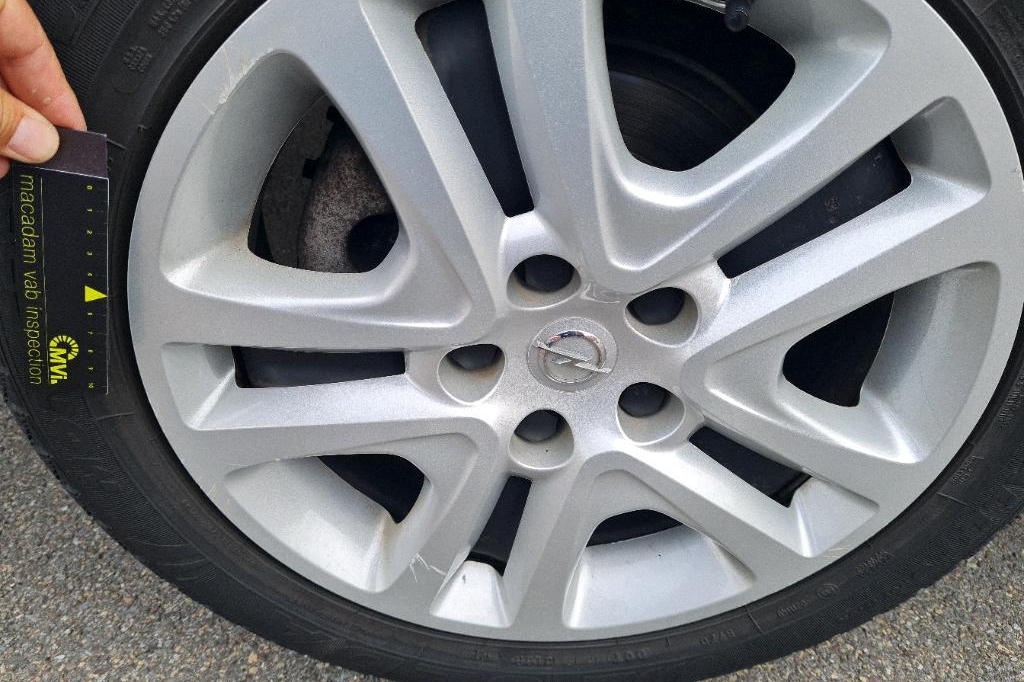 Opel Astra Sports Tourer 2017 фото 13