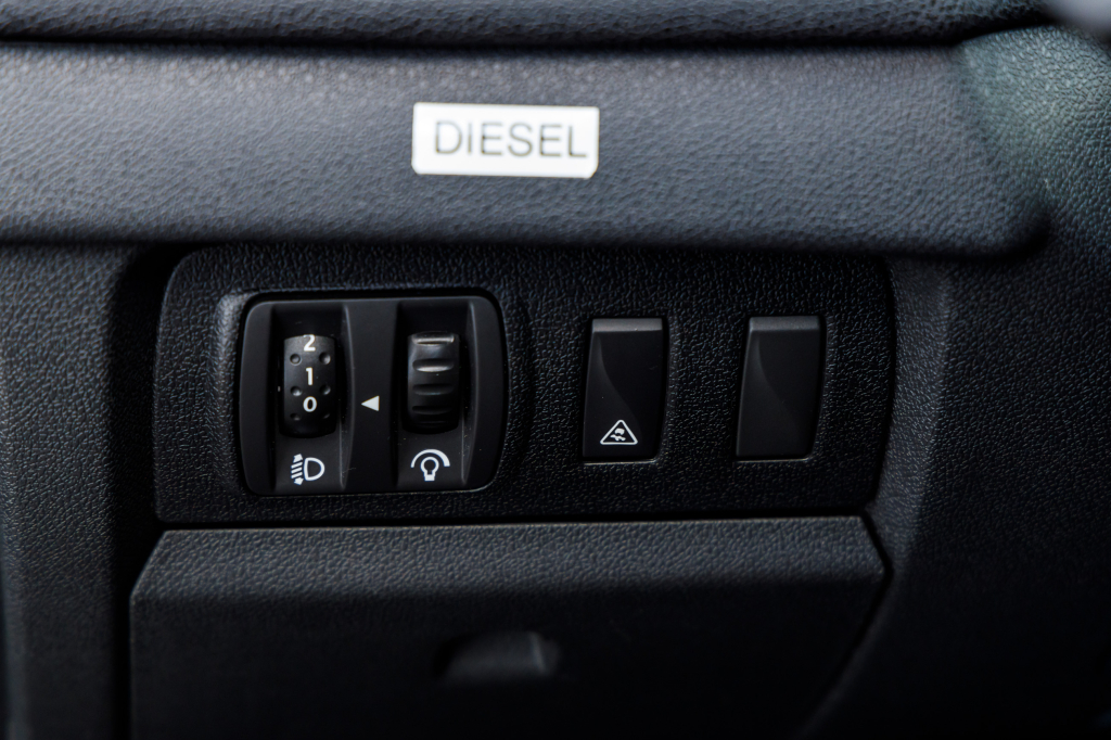 Renault Megane 2010 фото 16