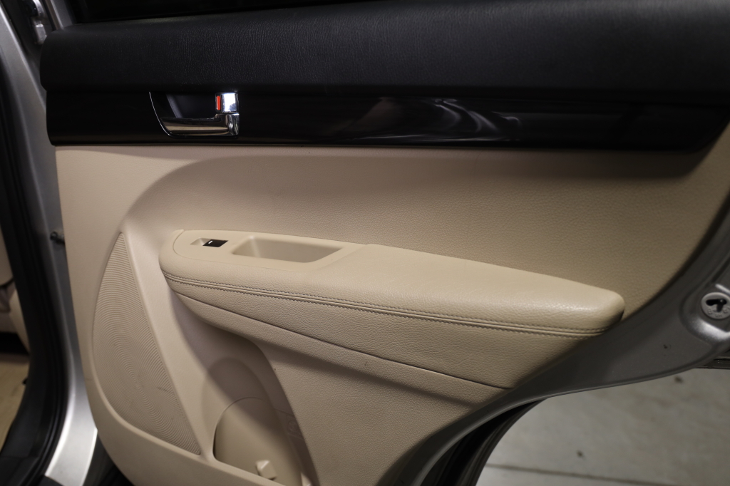 Kia Sorento 2012 photo 40