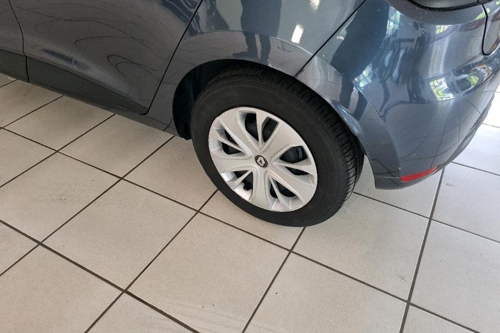 Renault Clio 2017 photo 14