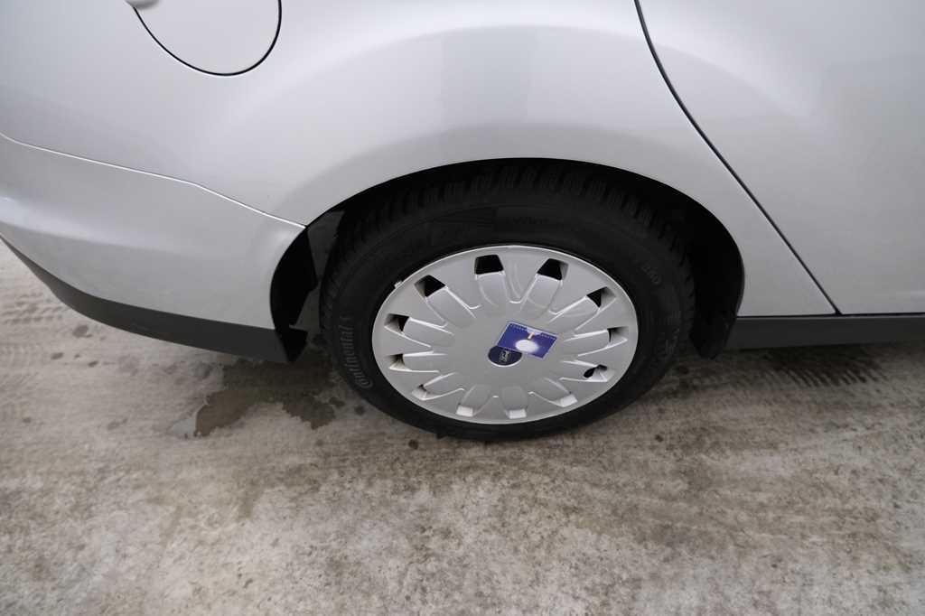 Ford Focus Tunier 2017 фото 43