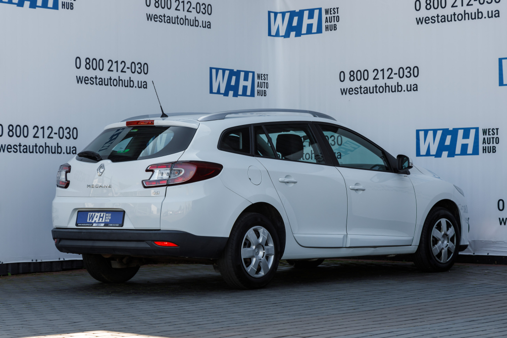 Renault Megane 2015 фото 5