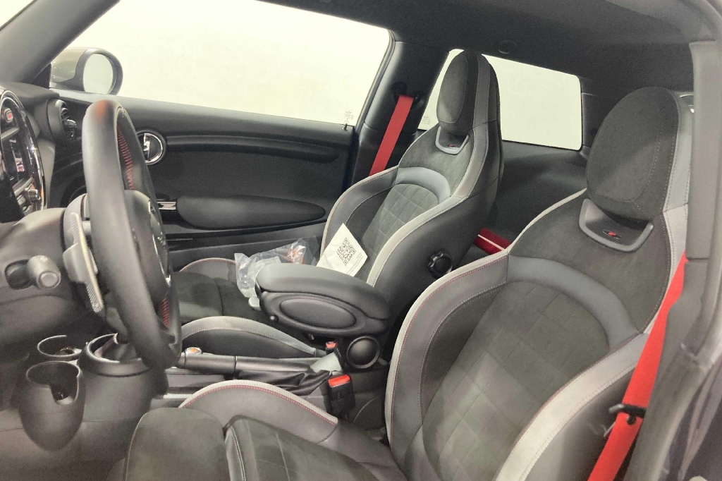 MINI Cooper 2020 фото 2