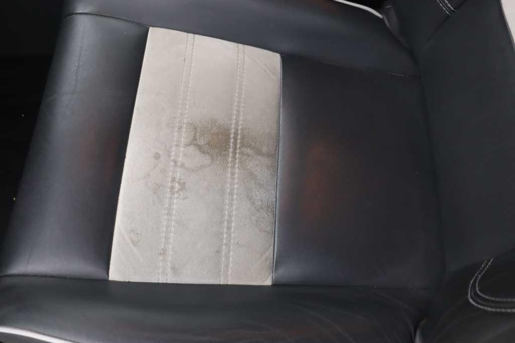 Renault Megane Grandtour 2016 фото 19